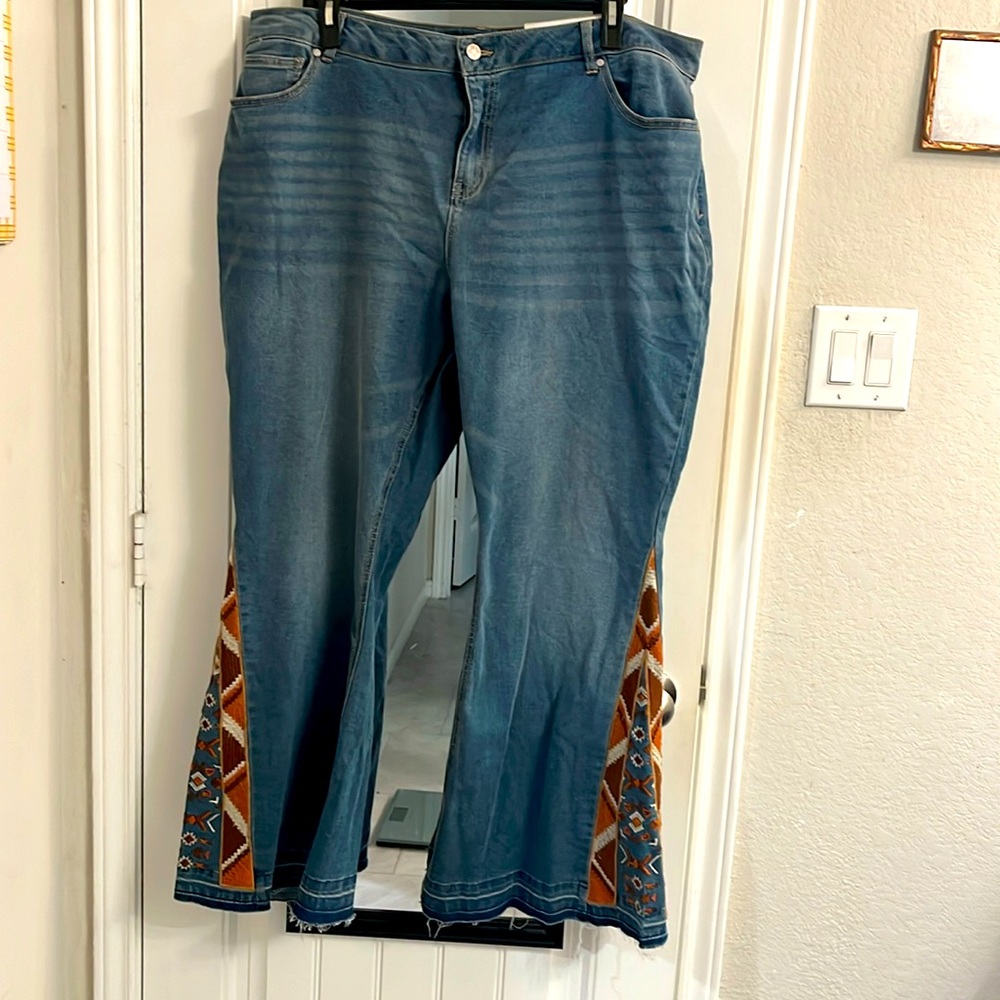Cato Flared Bell Bottom Jeans w/Cute Pattern Plus Size 22 Petite
